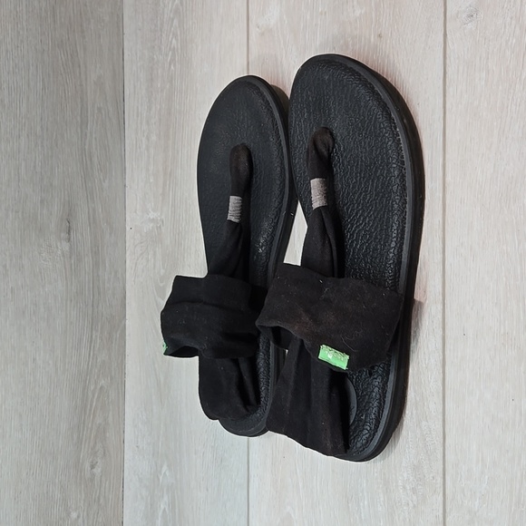 Sanuk Women Yoga Mat Slip on shoes sz 8 Sandals - Picture 2 of 10